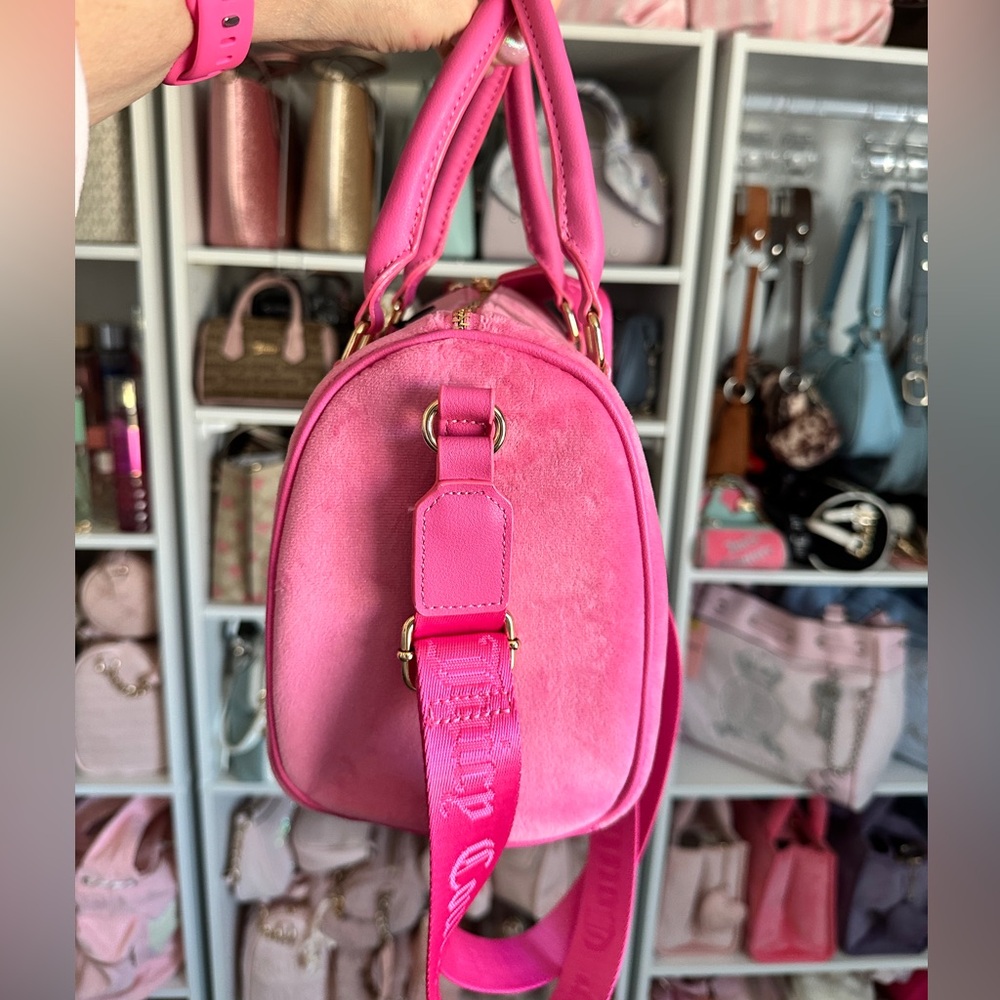 JUICY COUTURE pink velour satchel NWT - Picture 2 of 2